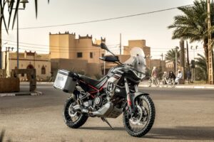 Aprilia Tuareg 660 3