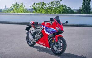Honda CBR500R 5
