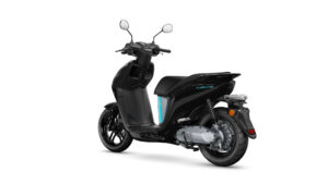 Yamaha NEOs 18
